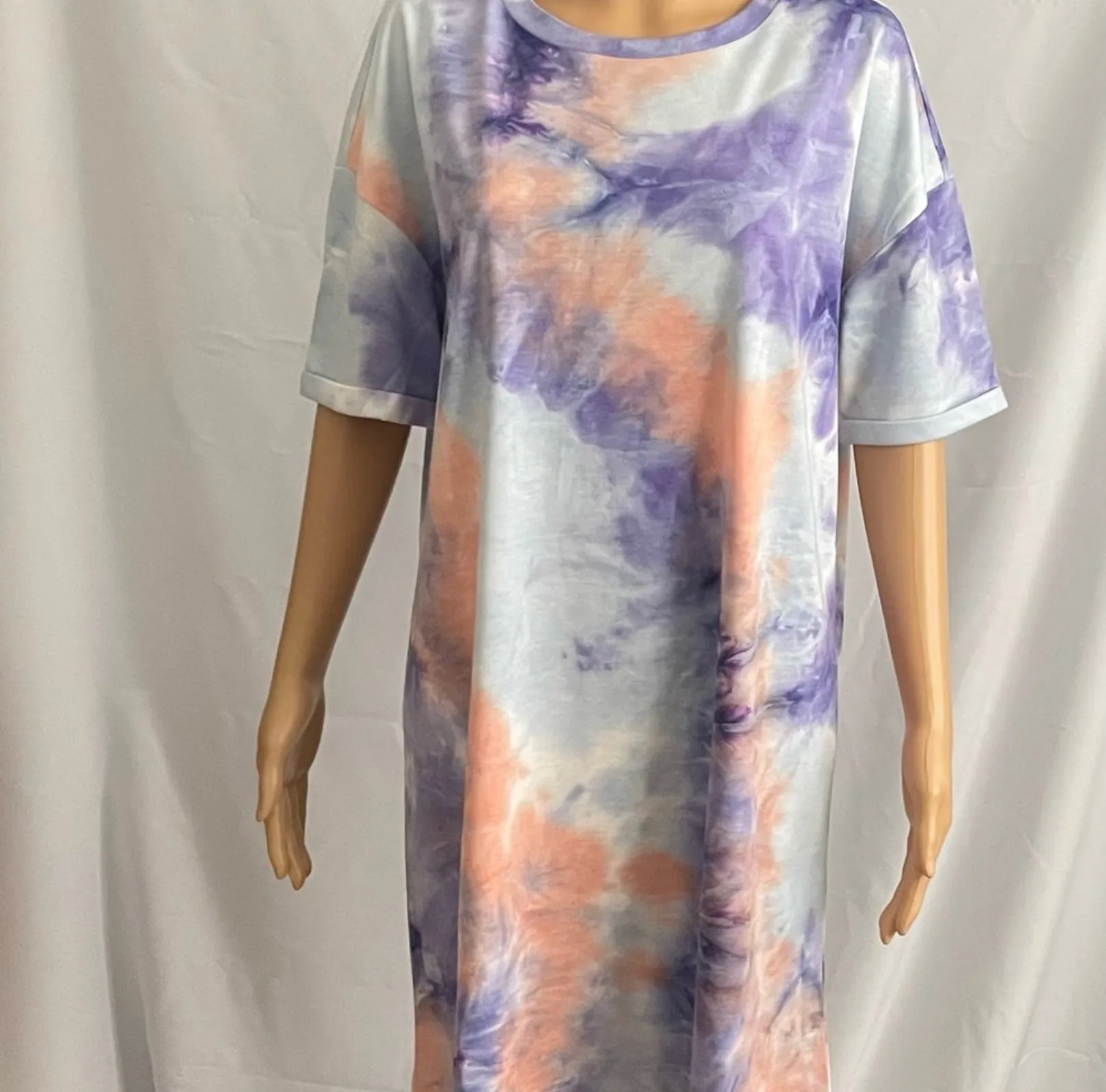 - Tie Dye Crew Neck T-Shirt Dress