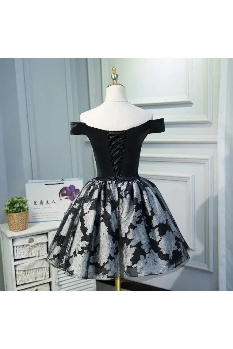 A Line Black Off The Shoulder Homecoming Dresses Short/Mini