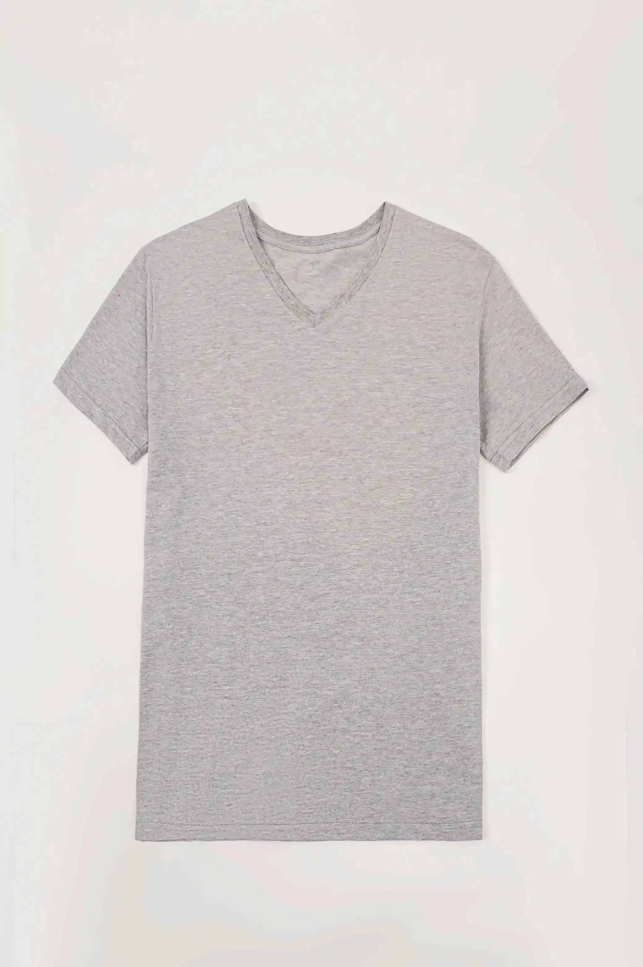 BASIC V NECK T-SHIRT