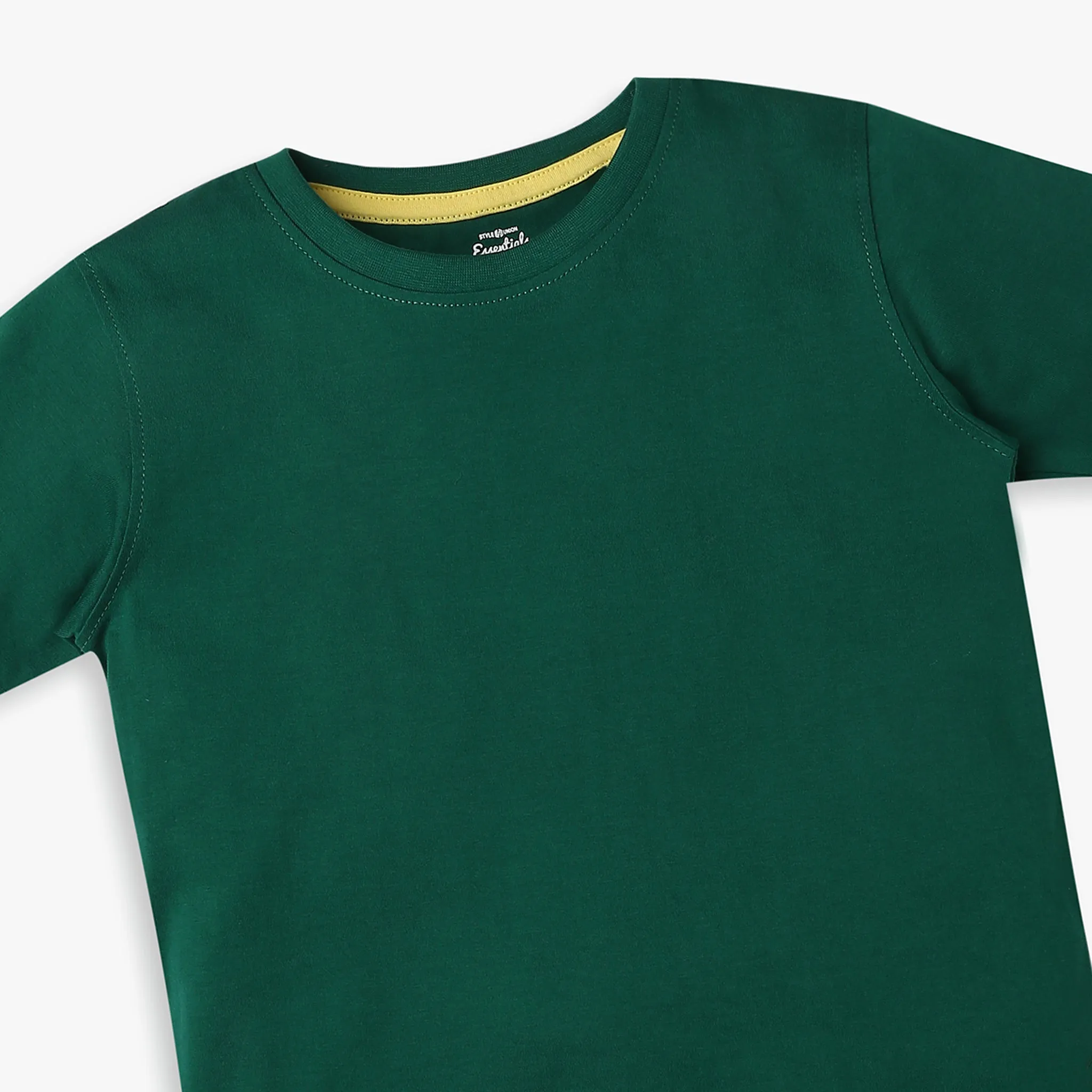 Boy's Regular Fit Solid T-Shirt