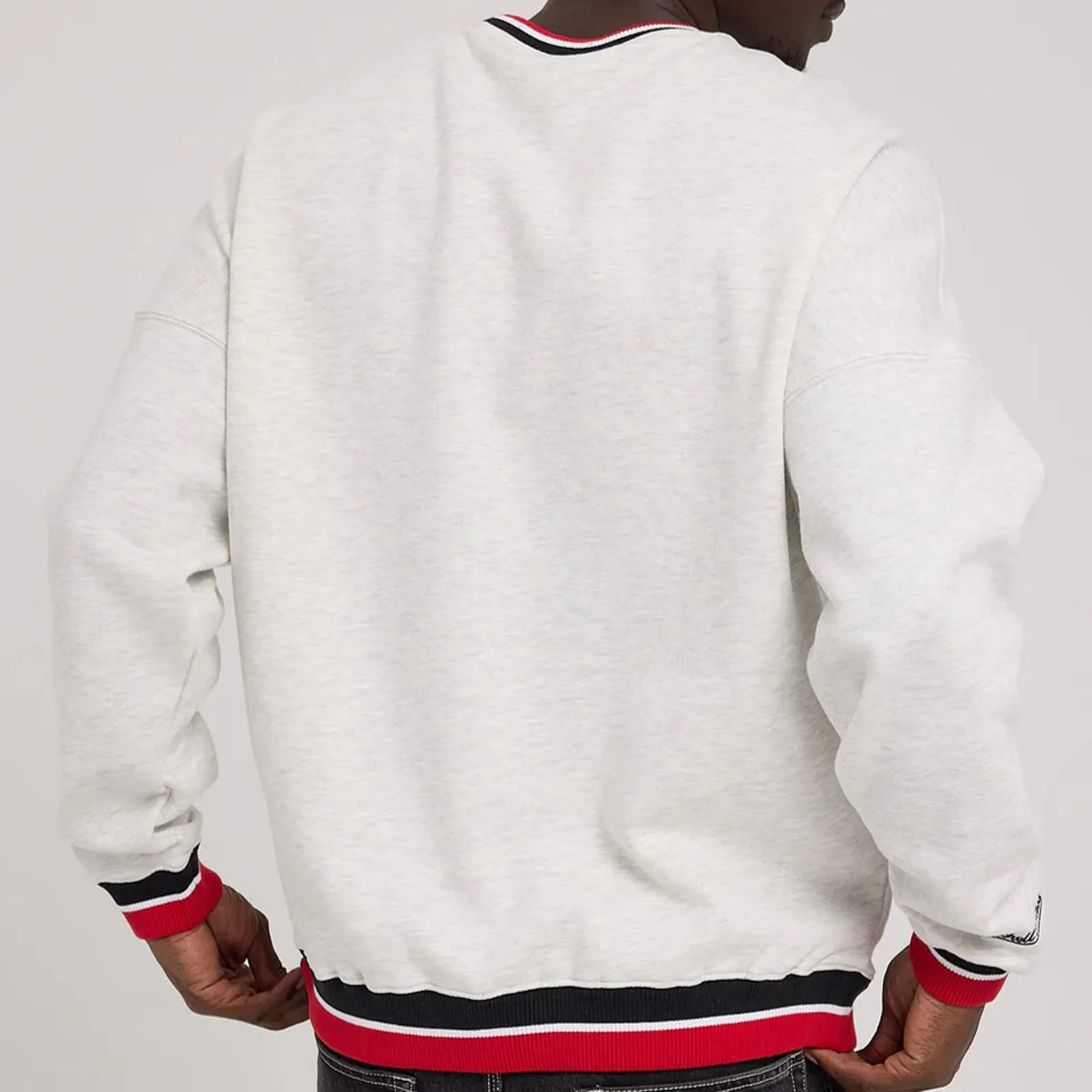 Chicago Bulls Shooting Crew Silver Marle Long Sleeve Sweatshirt by Mitchell & Ness