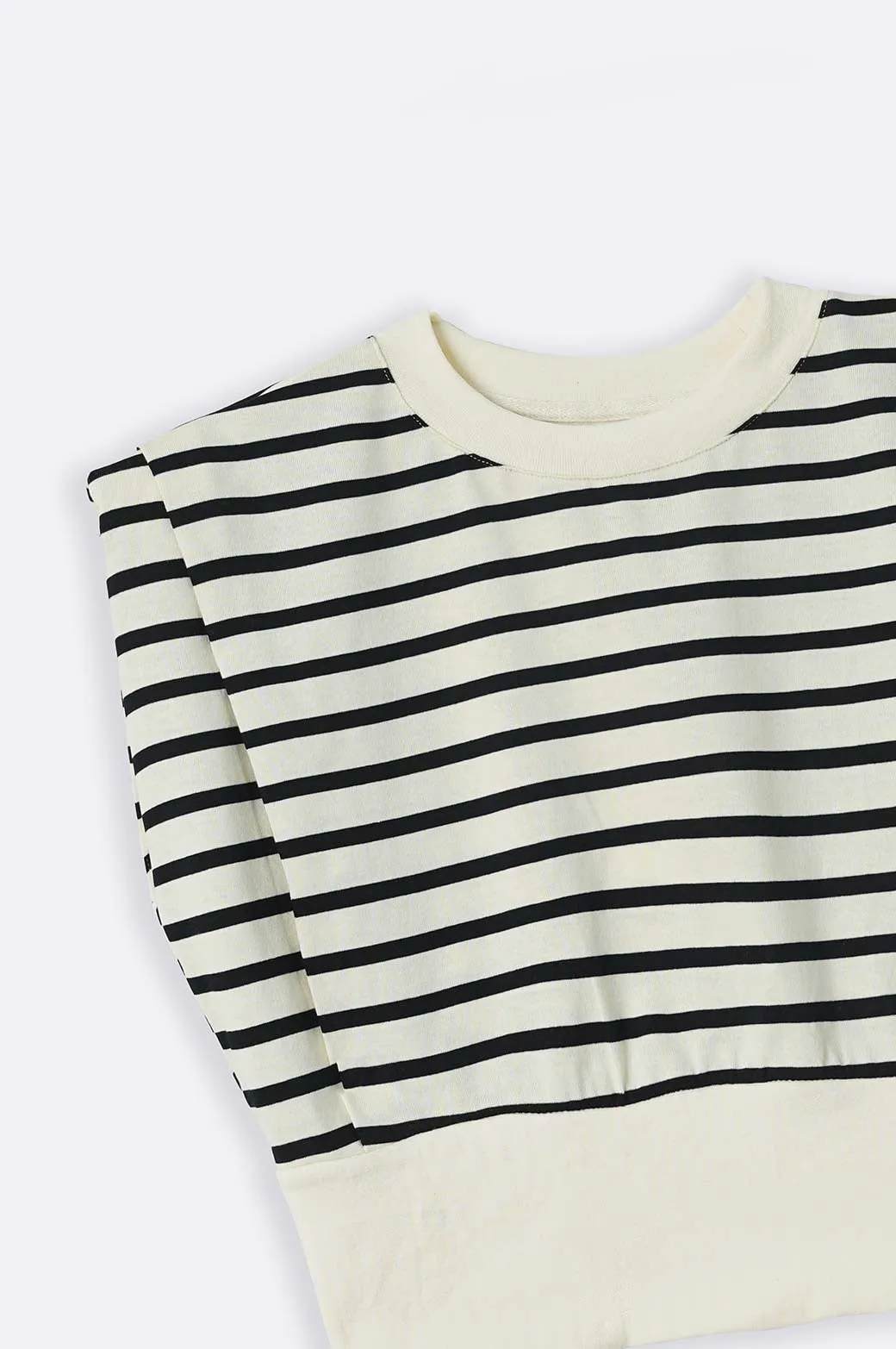 CROPPED SHOULDER TEE