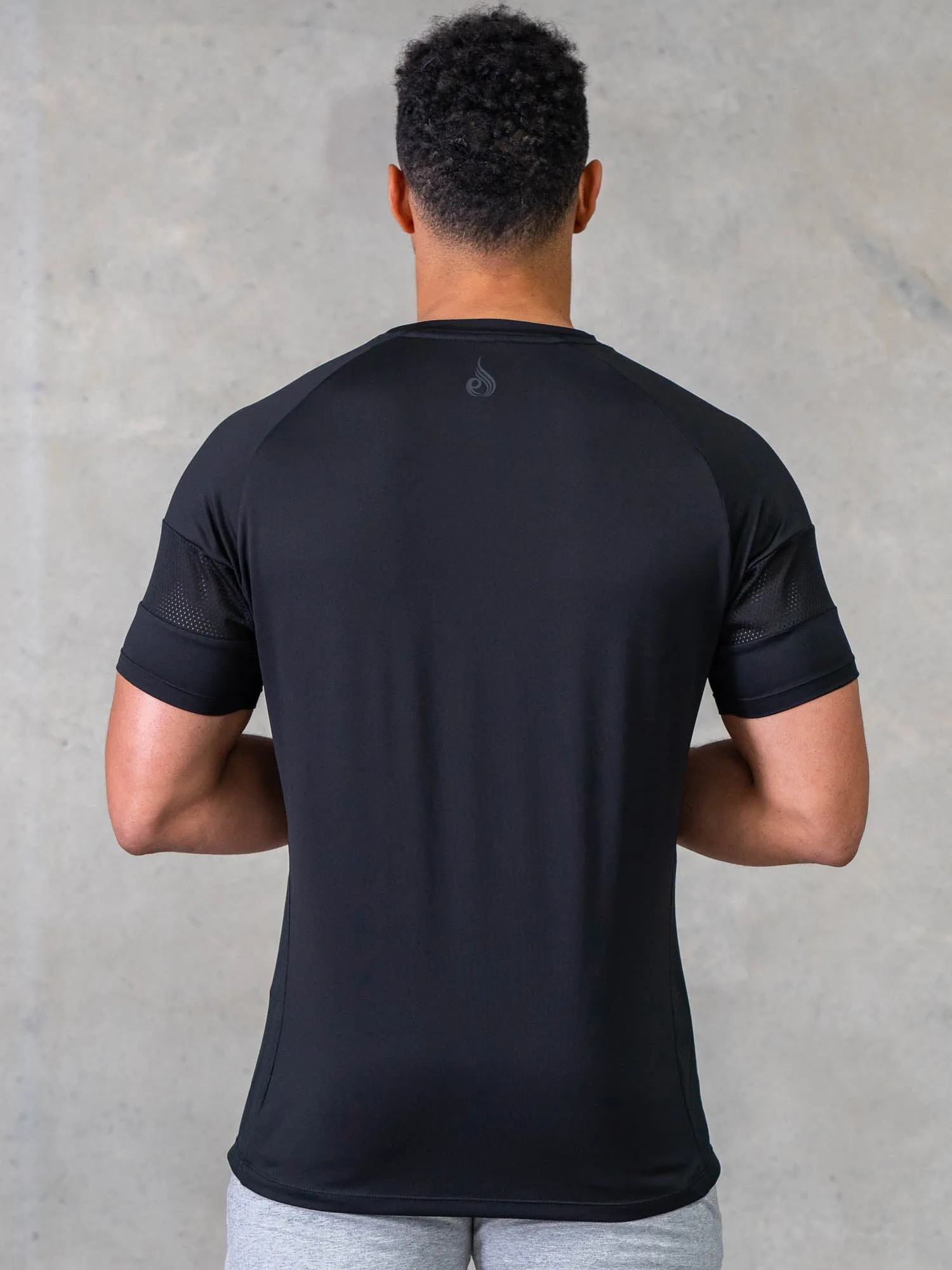 Flex Mesh T-Shirt - Black