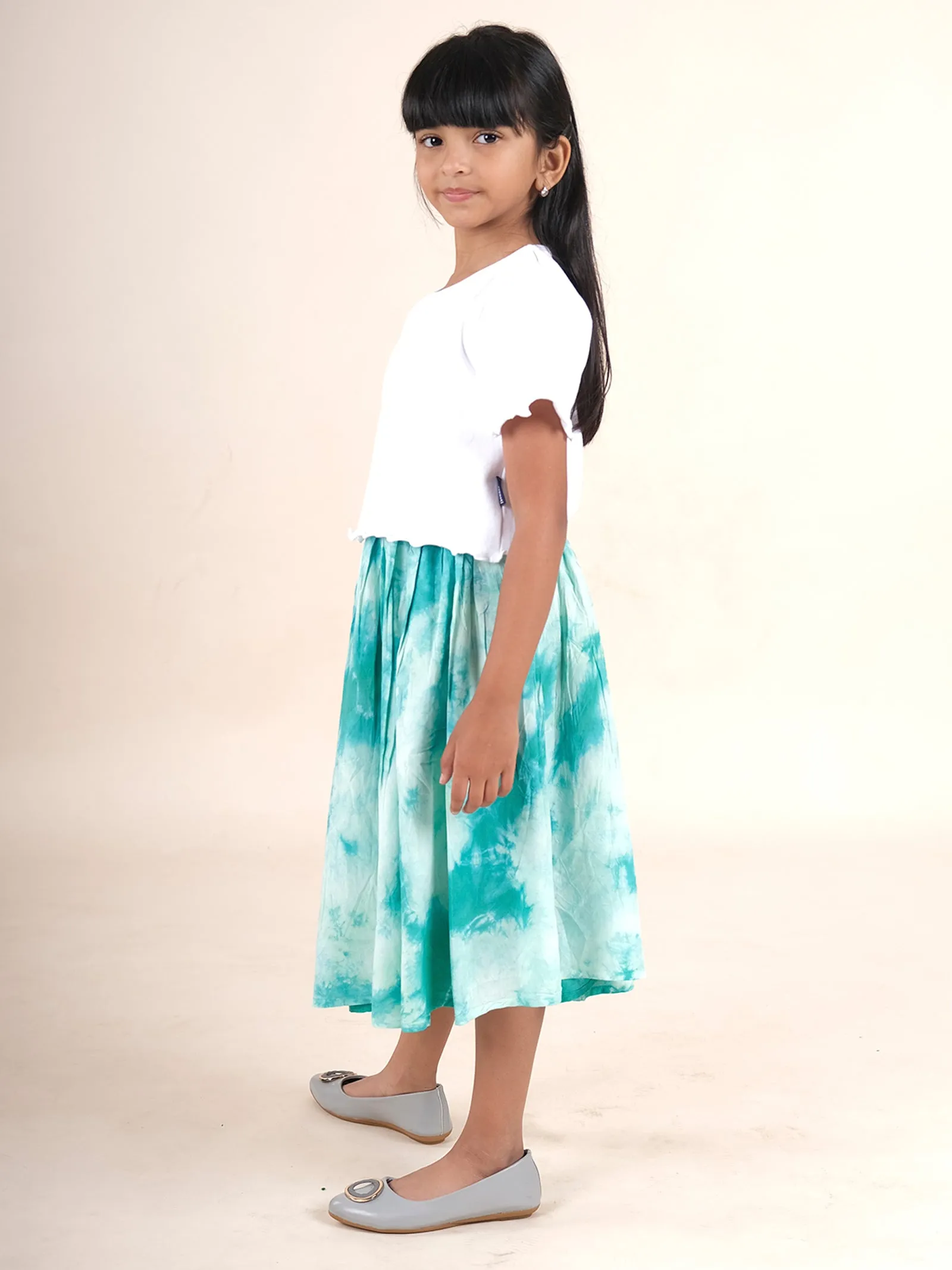 Girls Cotton Solid Crop Tee With Rayon Tie & Dye Flared Skirt Set