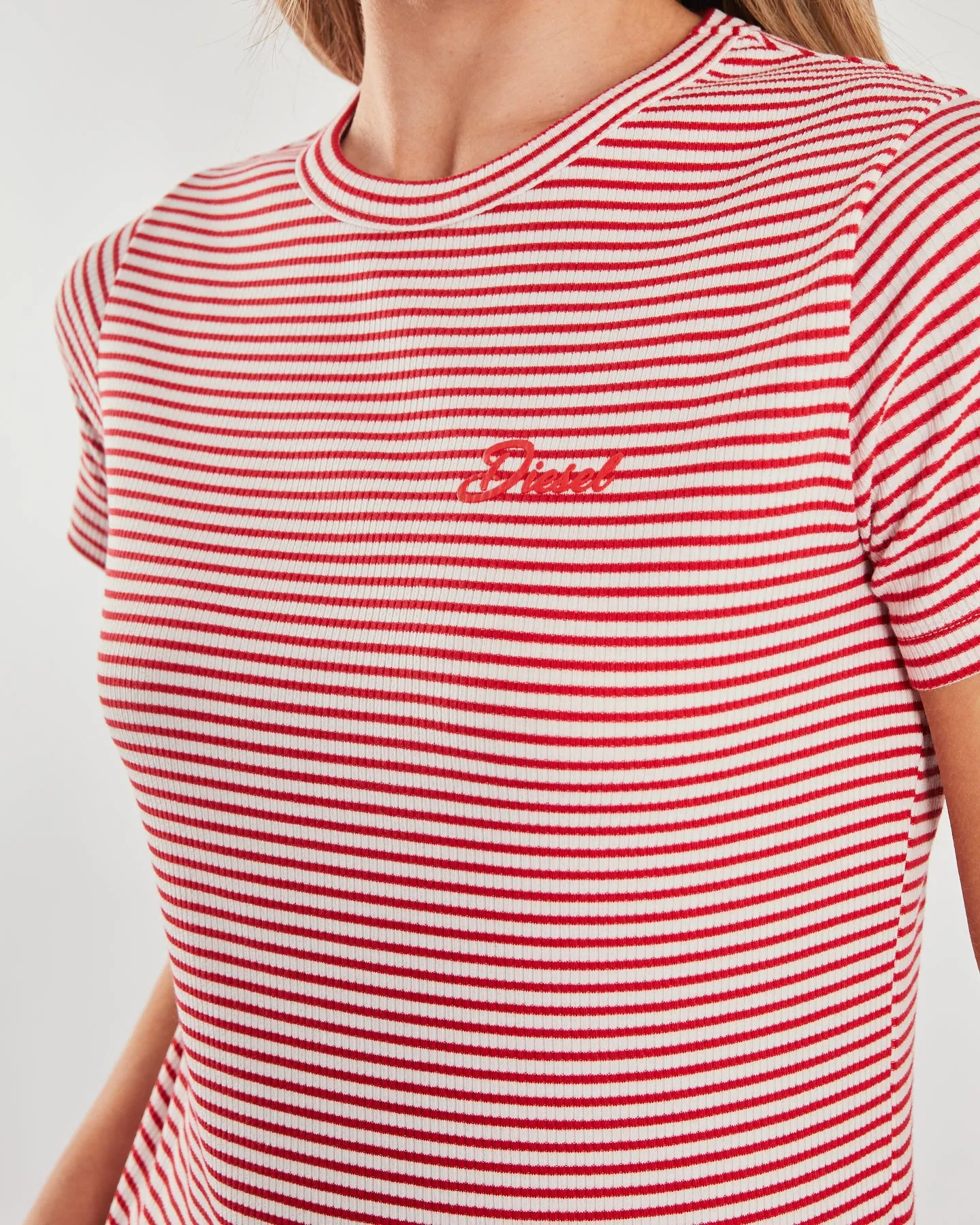 Helga T-Shirt Tango Red