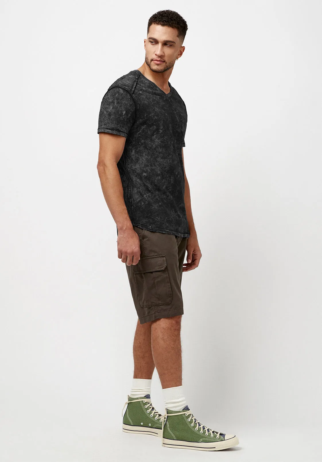 Kamiz Acid Wash Pocket T-Shirt - BM23839