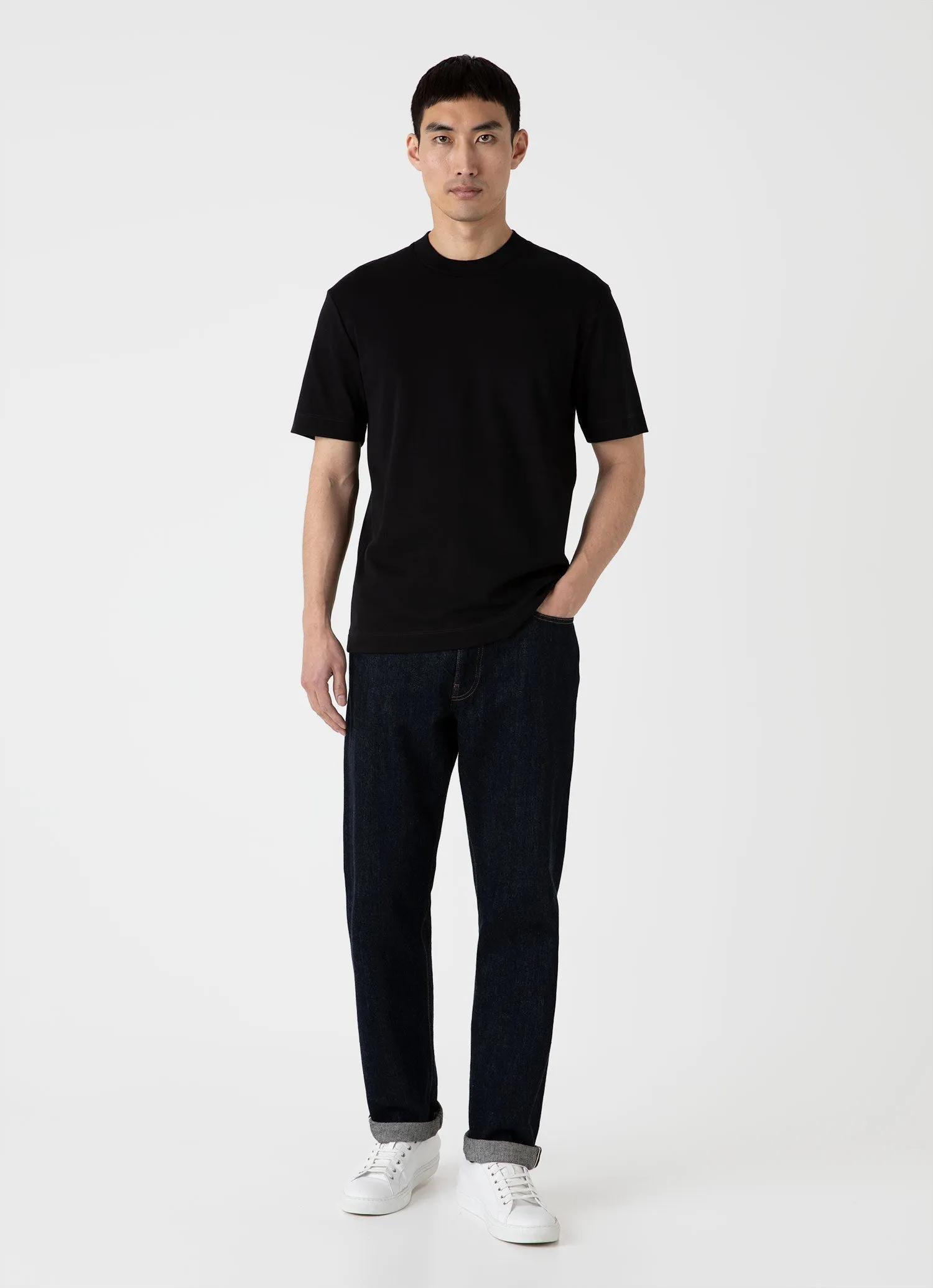 Men's Relaxed Fit Heavyweight T-shirt in Black