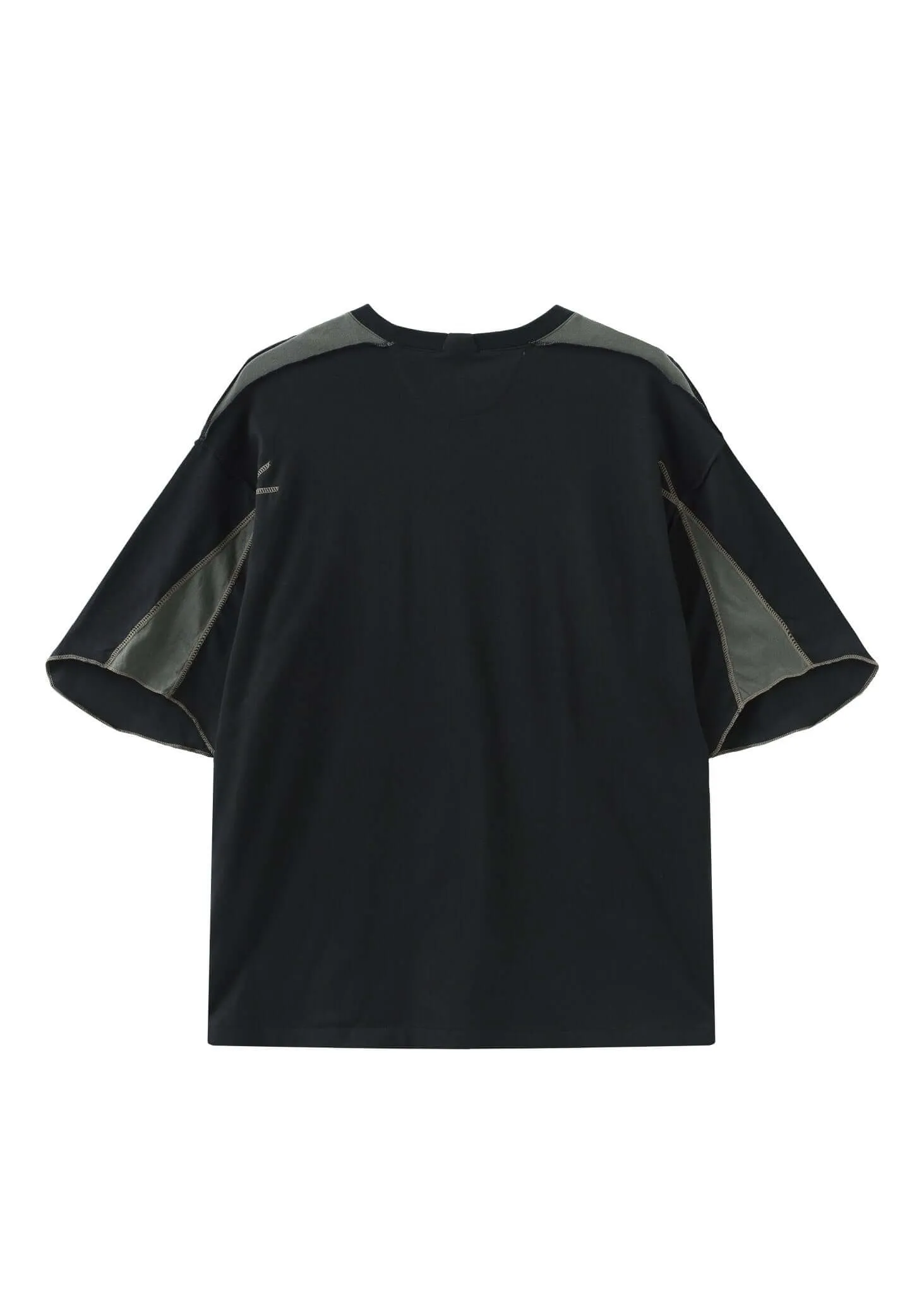 Oversized Panel Round T-Shirt