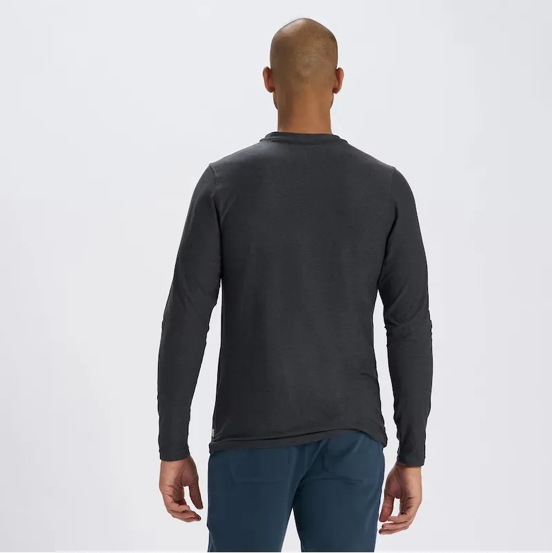 Strato Tech LS Tee: Charcoal Heather