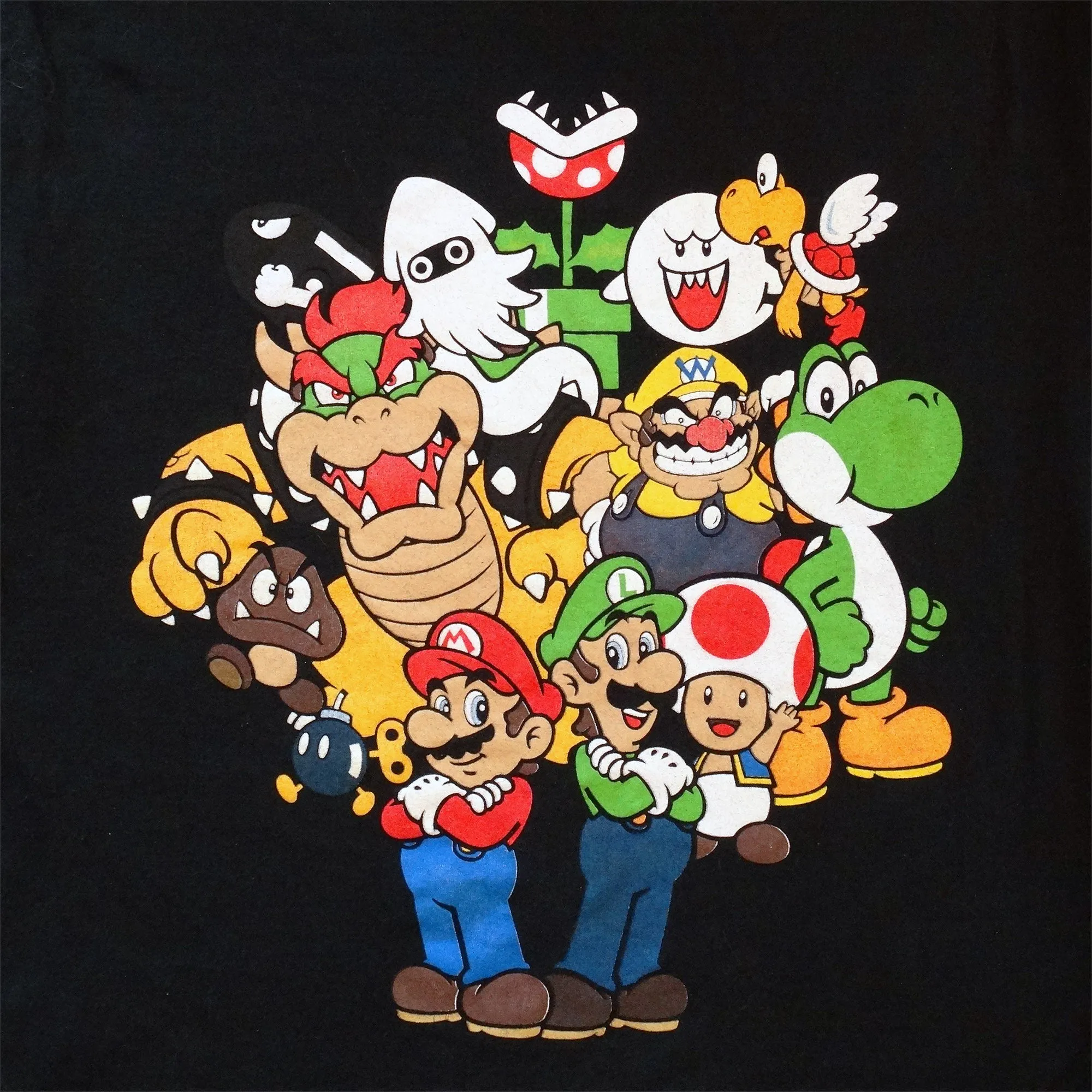 Vintage Men's Super Mario Black Short Sleeve Graphic T-Shirt - L